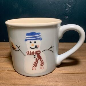 Hartstone Pottery Snowman Mug
Hand Painted Traditional Size Coffee Mug Blue